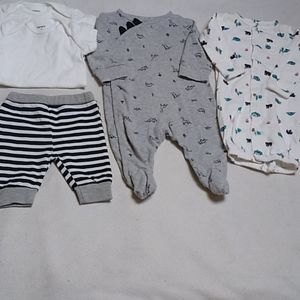 5pc Boys Clothing Bundle Size 3 Mo